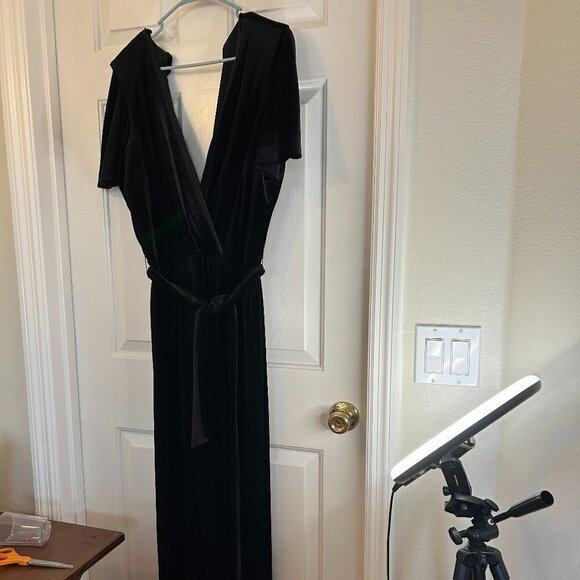 Pants - Velvet wide leg jumpsuit fits like 14